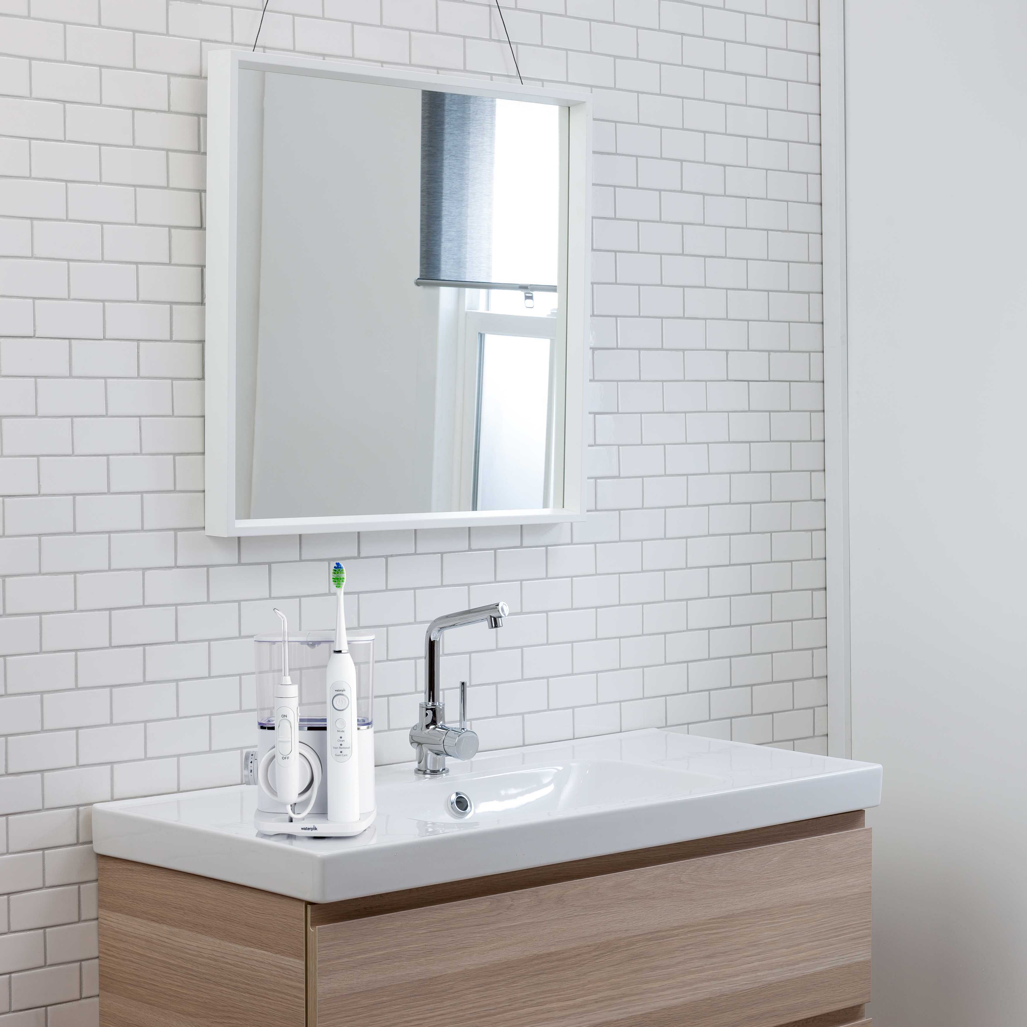 Waterpik WP CC-04 Complete Care White 985